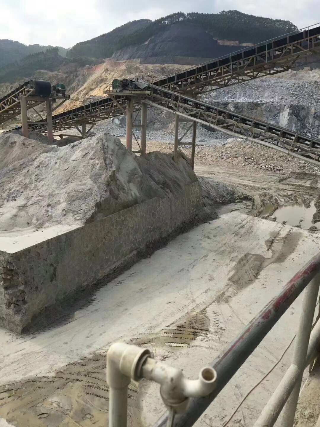 华星泵业矿山开采尾矿处理案例现场